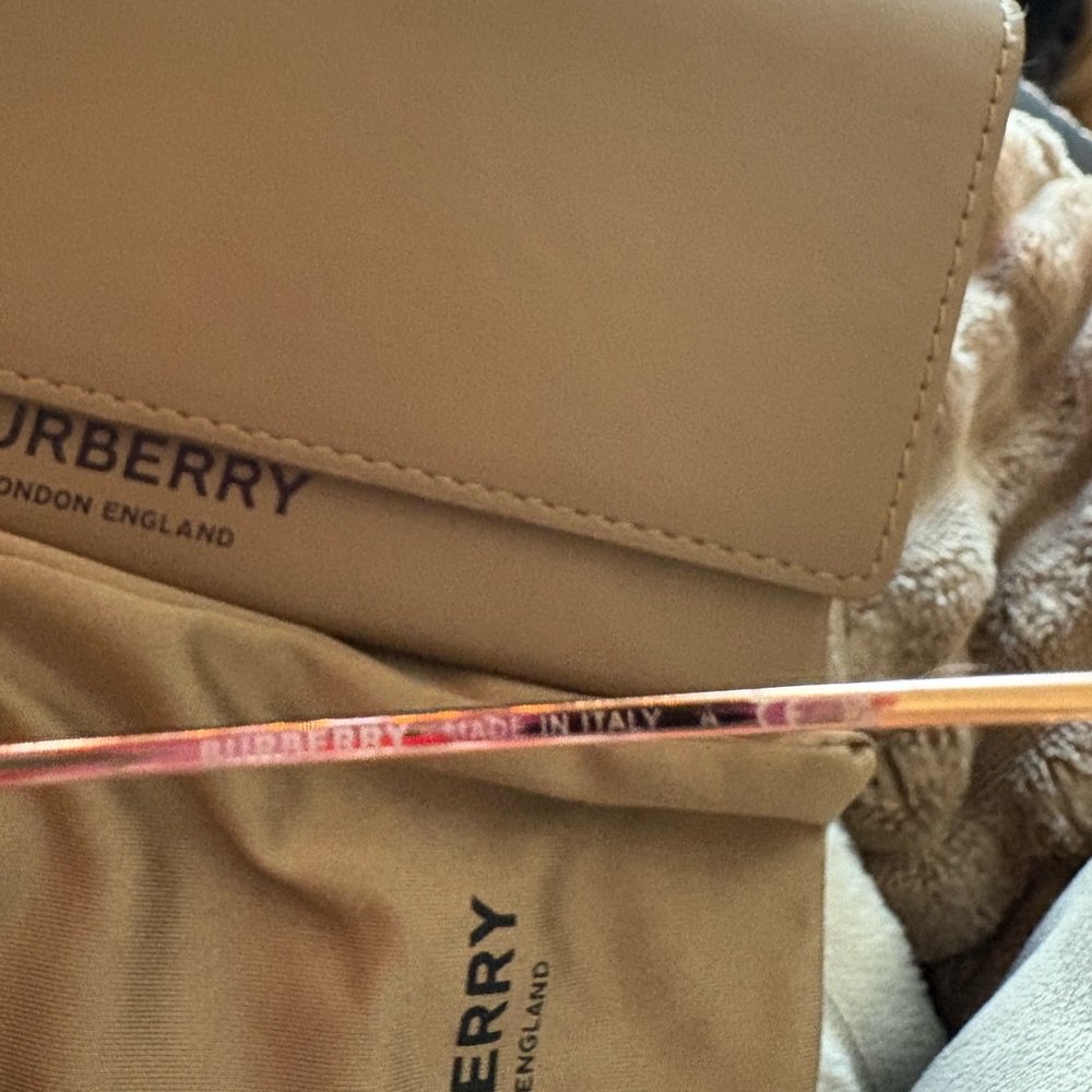 Burberry Women's Brown Sunglasses with Gold Frame - Picture 6 of 10